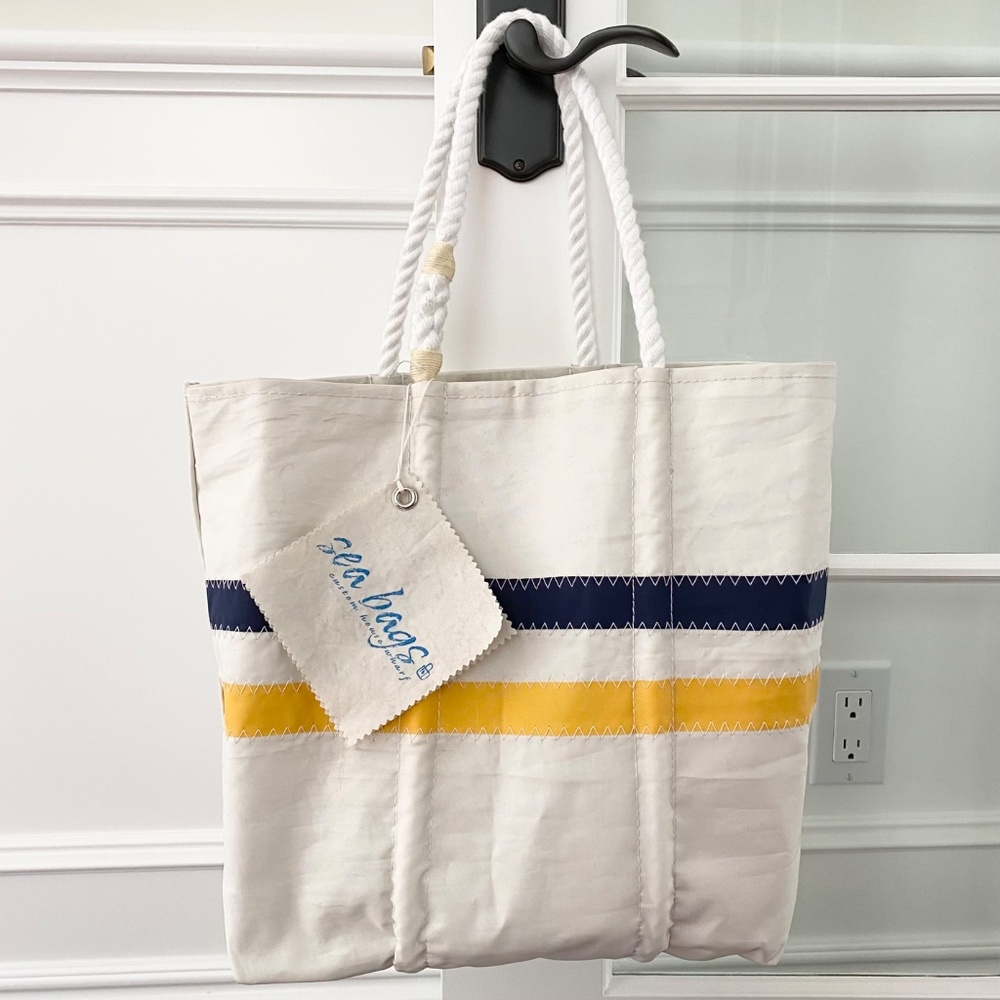 NWT Sea Bags Medium Tote White, Navy & Yellow - Picture 1 of 6